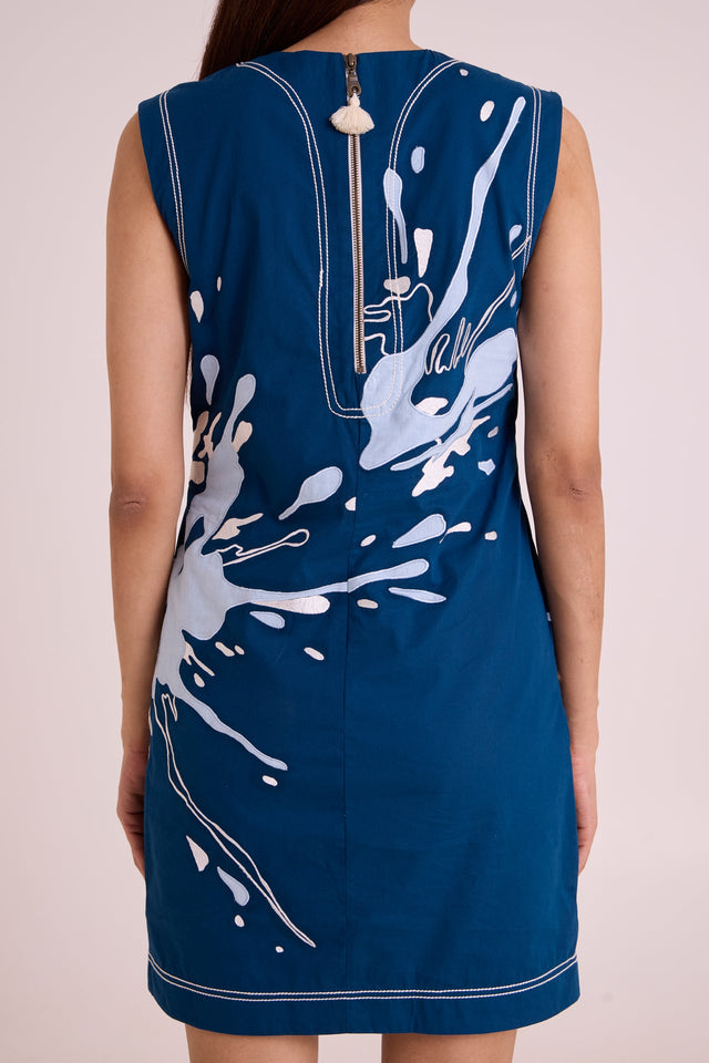 Hudson frozen lake dress back view with exposed zip and shell pull