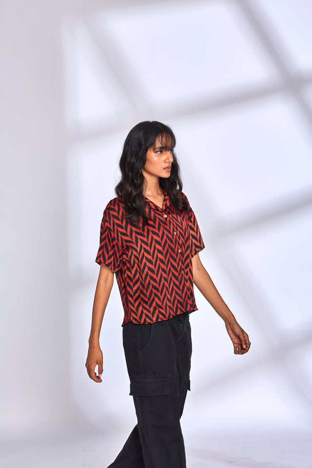 Aaroo Red Shirt - Shirt - Mizyana