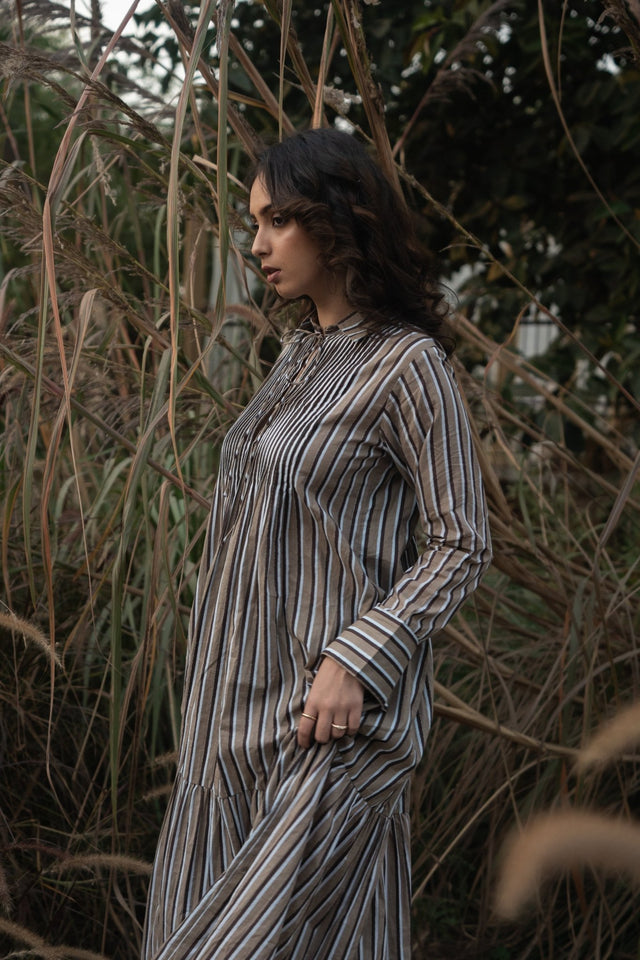 Akari Striped Dress - Brown - Mizyana
