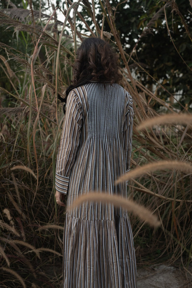 Akari Striped Dress - Brown - Mizyana