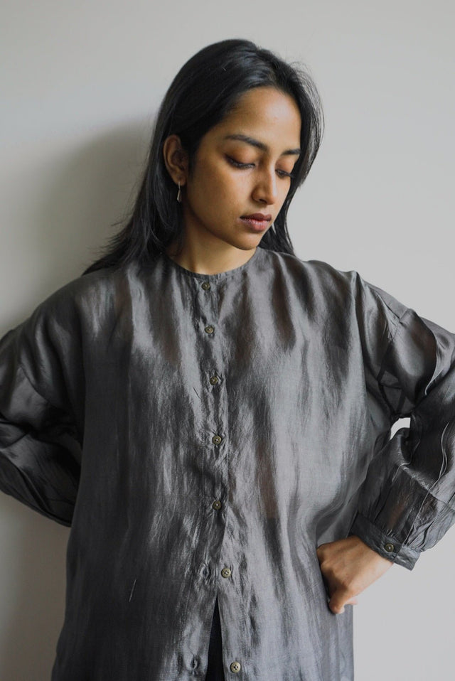 Ash: Collarless Shirt - Shirt - Mizyana