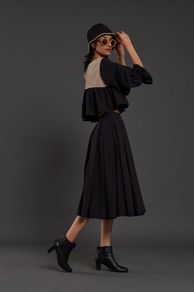 Beige & Black Bow Set - Two-Piece Set - Mizyana