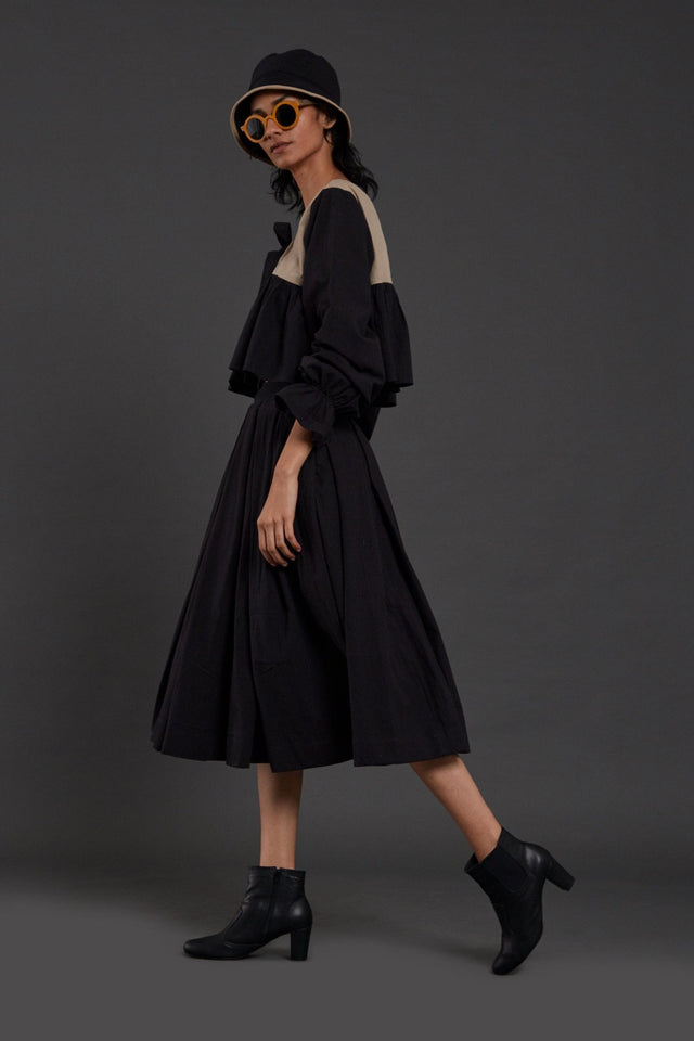 Beige & Black Bow Set - Two-Piece Set - Mizyana