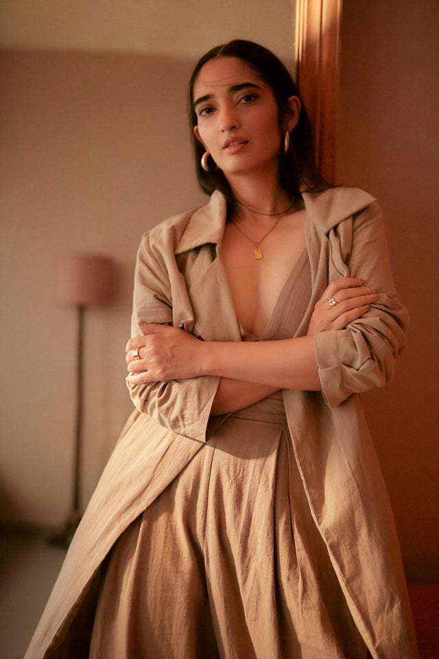 Beige Milestone Set - Two-Piece Set - Mizyana