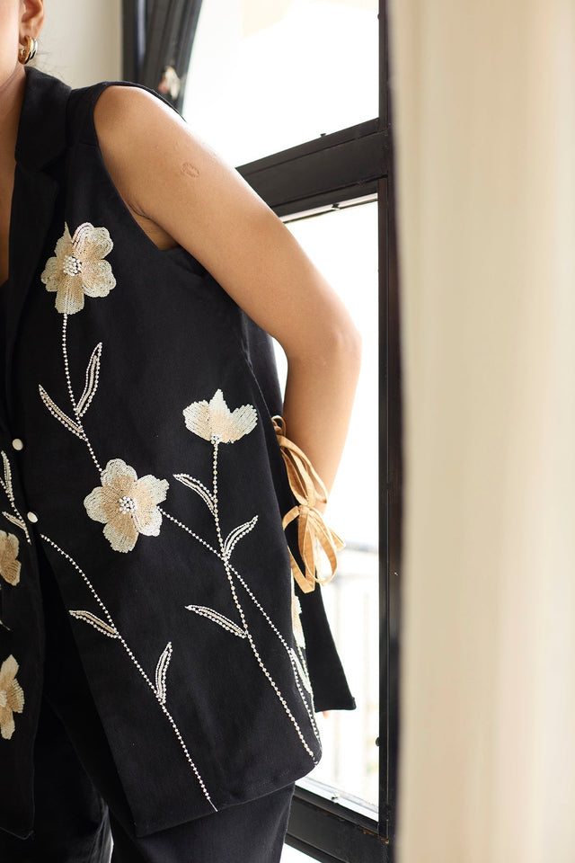 Black Denim Floral Jacket - Jacket - Mizyana