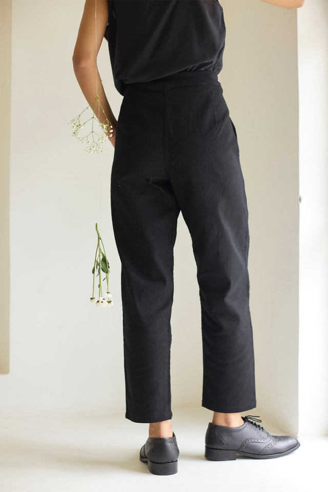 Black Denim Straight Pants - Trousers - Mizyana