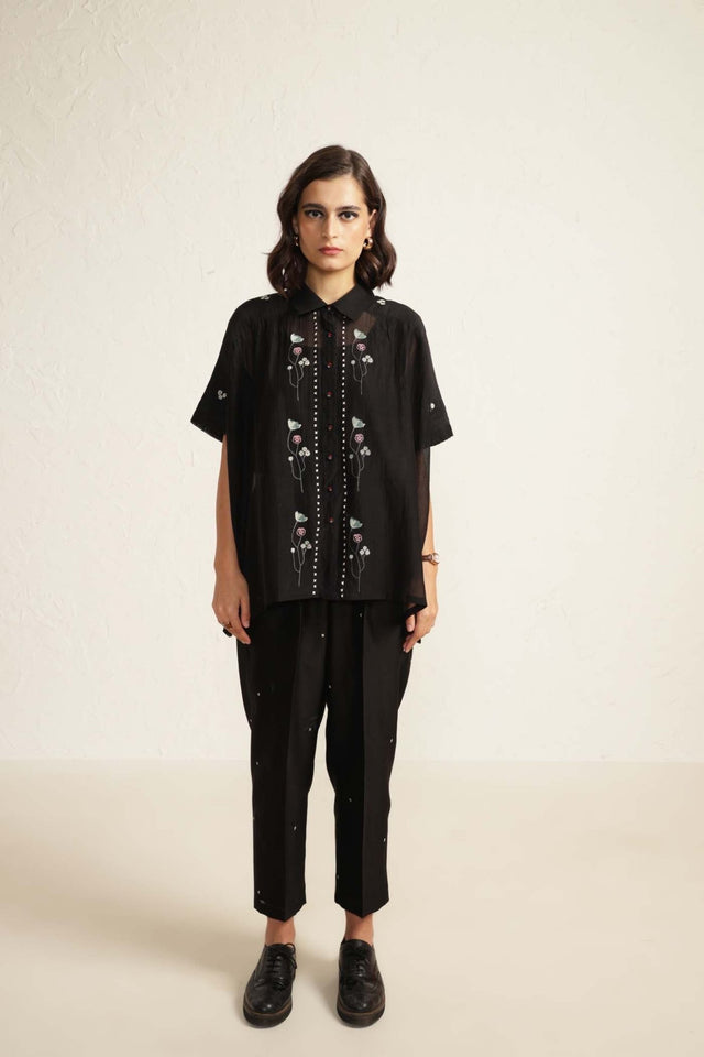 Black Mul Chanderi Shirt with Embroidery And Embroided Silk Chanderi Pants - Two-Piece Set - Mizyana