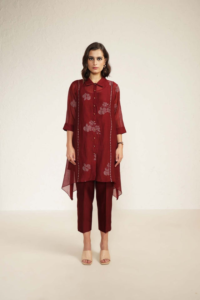 Burgundy Mul Chanderi Shirt with Embroidery And Silk Chanderi Pants - Two-Piece Set - Mizyana