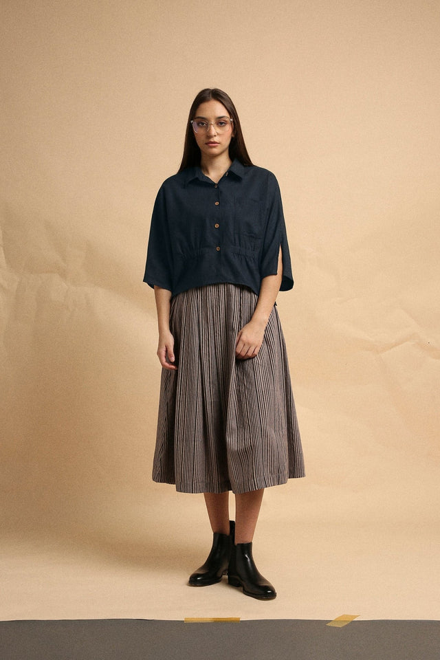 Charcoal Collar Crop Top - Shirt - Mizyana