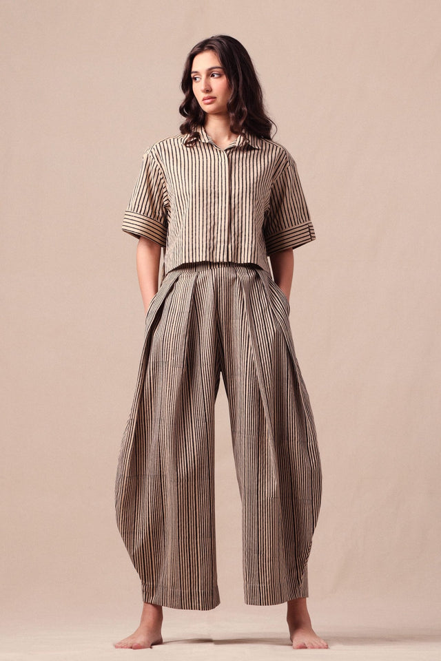 Charcoal Striped Ekin Crop Shirt & Barrel Pants Co-Ord Set (2 PCS) - Two-Piece Set - Mizyana