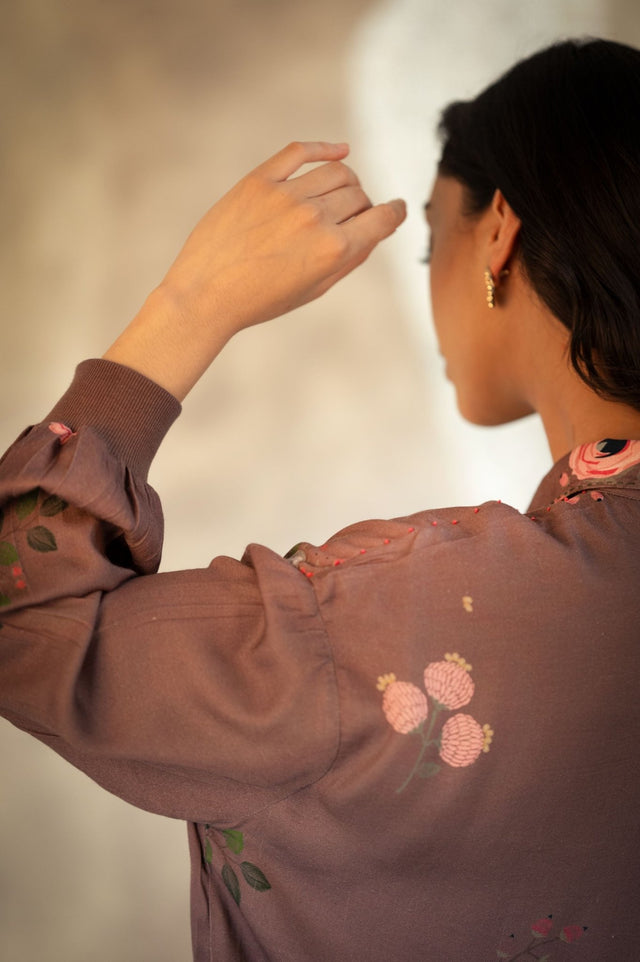 Coffee Eden Print Pants In Georgette Moss - Trousers - Mizyana