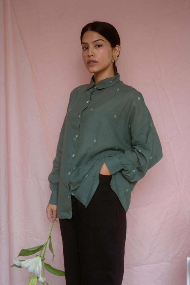 Core Shirt in Green - Shirt - Mizyana