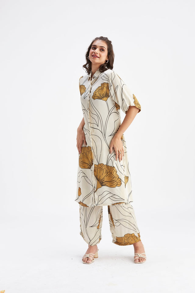 Easha White kurta set - Two-Piece Set - Mizyana