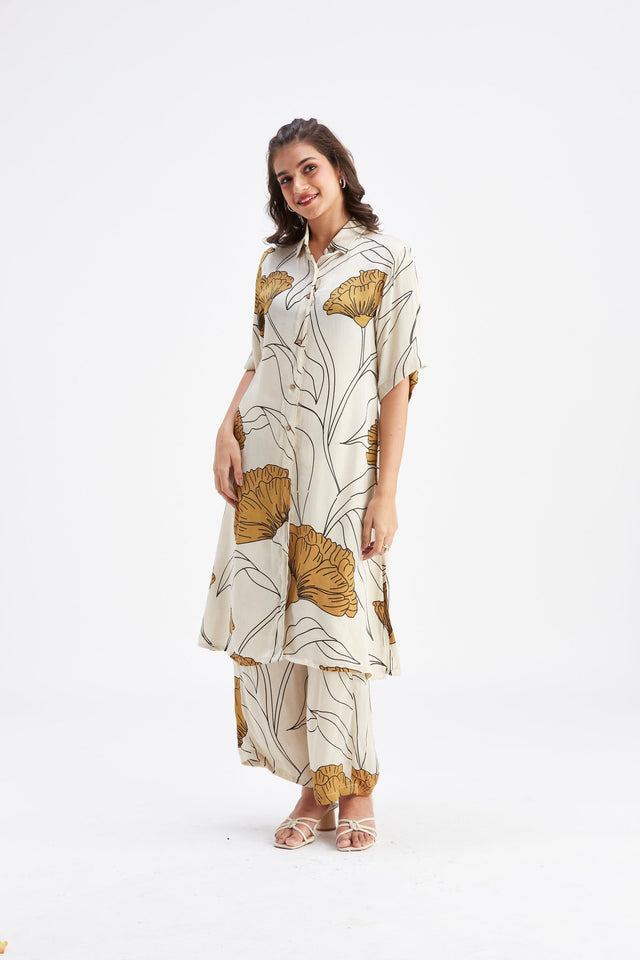 Easha White kurta set - Two-Piece Set - Mizyana