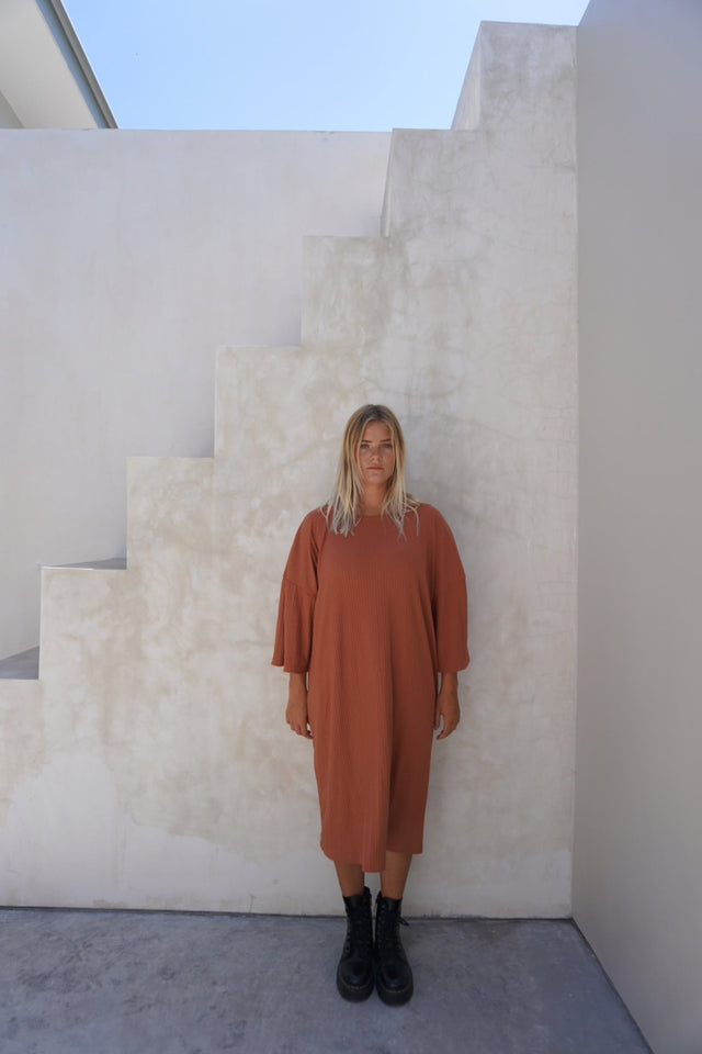 Eva ribbed dress - Caramel - Dress - Mizyana