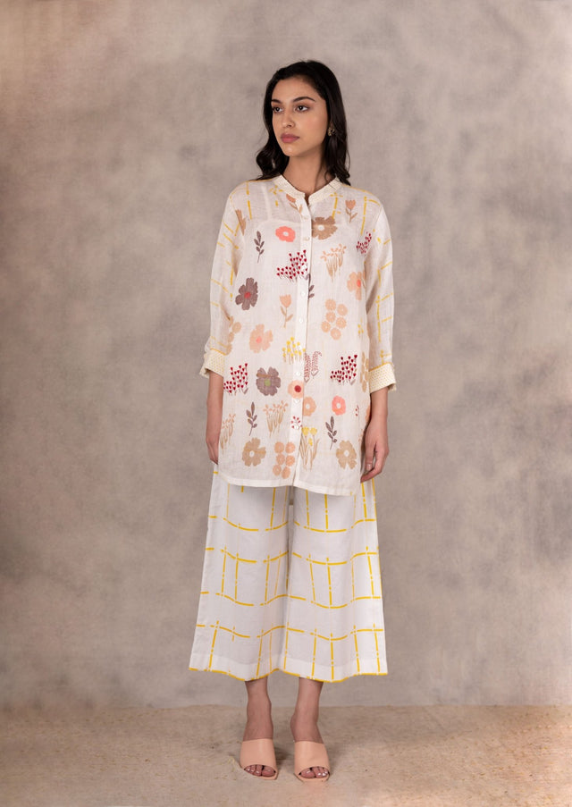 Floral Printed And Embroidered Long Shirt And Pants In Linen - Two-Piece Set - Mizyana