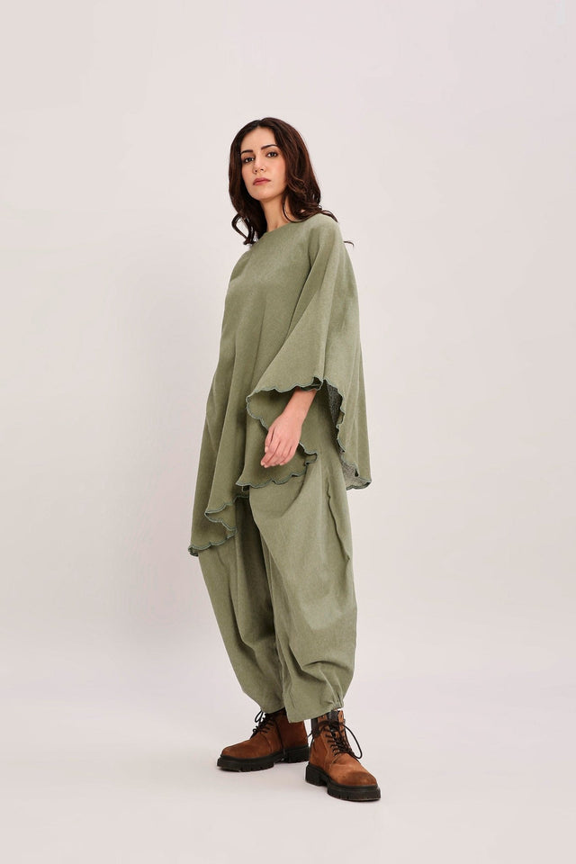 Green Ribbed Scallop Tunic Set (2 PCS) - Two-Piece Set - Mizyana