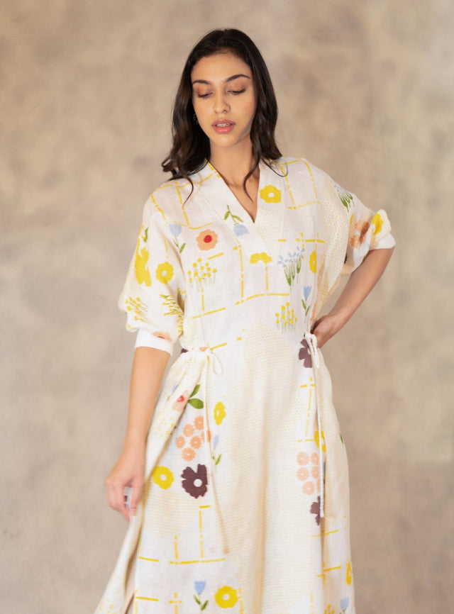 Hand Made Floral Dress With Fron Slit In Linen - Dress - Mizyana