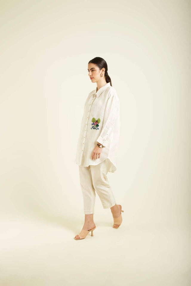 Ivory Country Shirt In Gauze Linen With Embroidery And Straight Pants In Silk Chanderi - Two-Piece Set - Mizyana