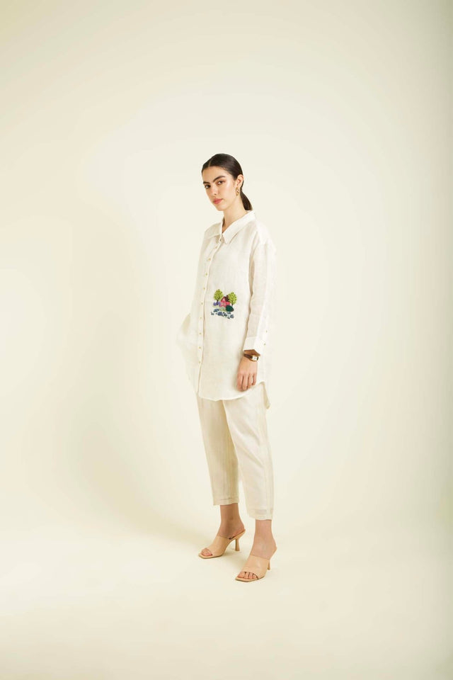 Ivory Country Shirt In Gauze Linen With Embroidery And Straight Pants In Silk Chanderi - Two-Piece Set - Mizyana
