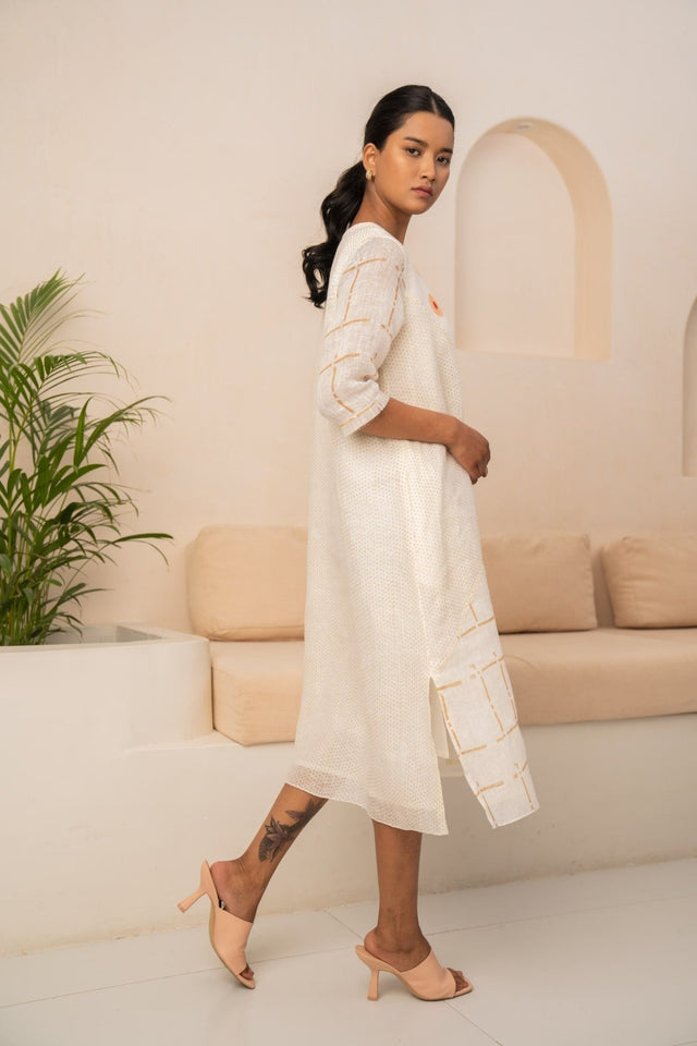 IVORY EMBROIDERED CHECKS LINEN DRESS - Dress - Mizyana
