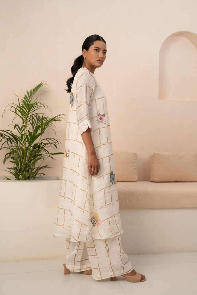 IVORY EMBROIDERED LINEN CHECKS TUNIC + CHECKS PANT - Two-Piece Set - Mizyana