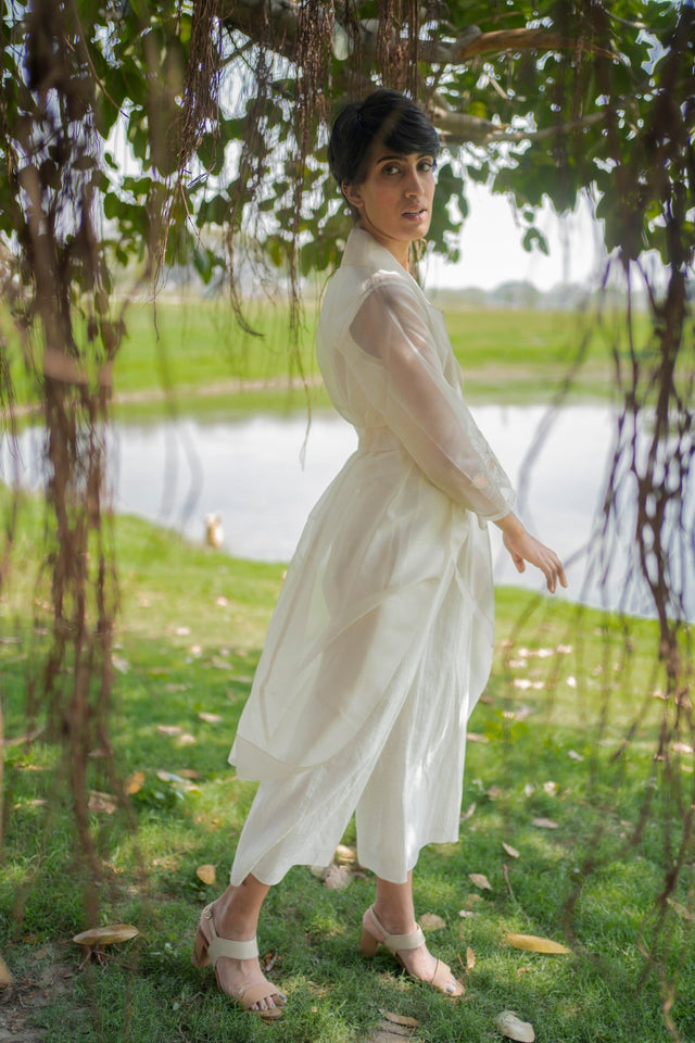 Ivory Jumpsuit and Applique Sleeve Jacket - Two-Piece Set - Mizyana