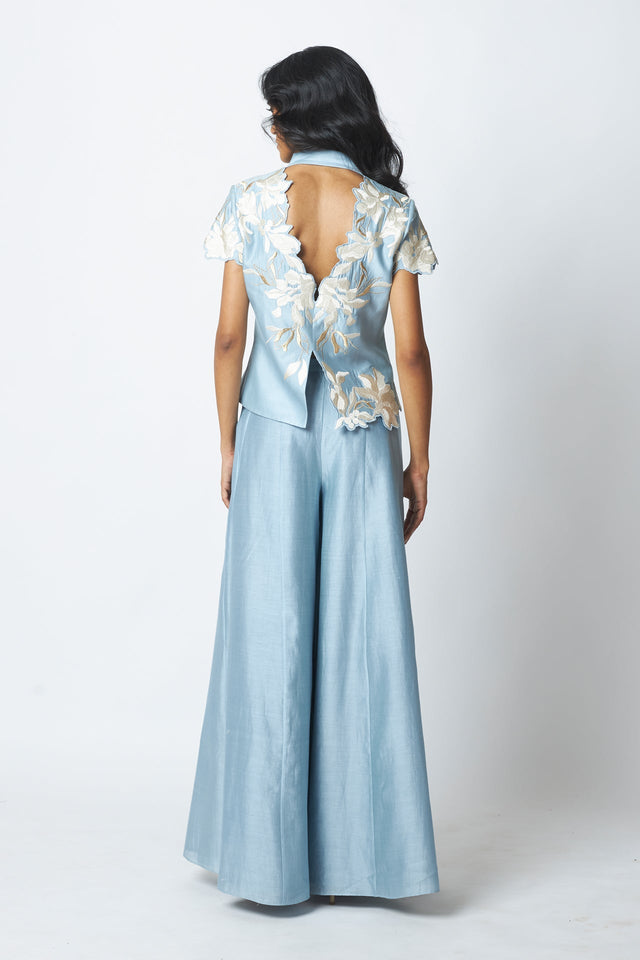 Marisol - Window Wrap Vest & Divided Skirt - Two-Piece Set - Mizyana