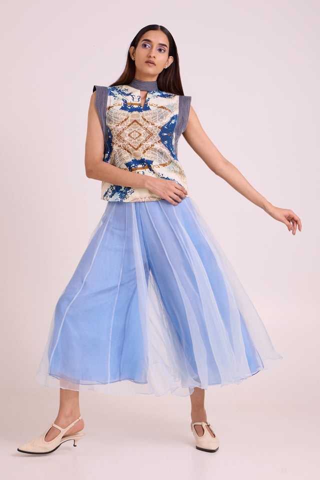Niloy - Drift Away Divided Skirt + Square Top - Two-Piece Set - Mizyana