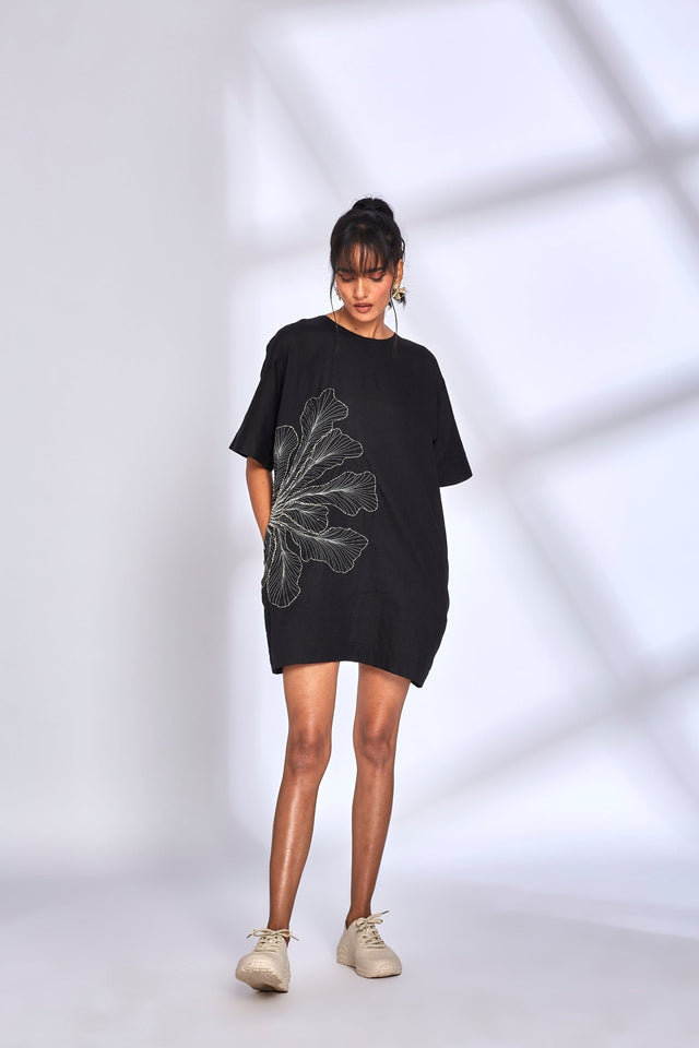 Oasis Black Dress - Dress - Mizyana