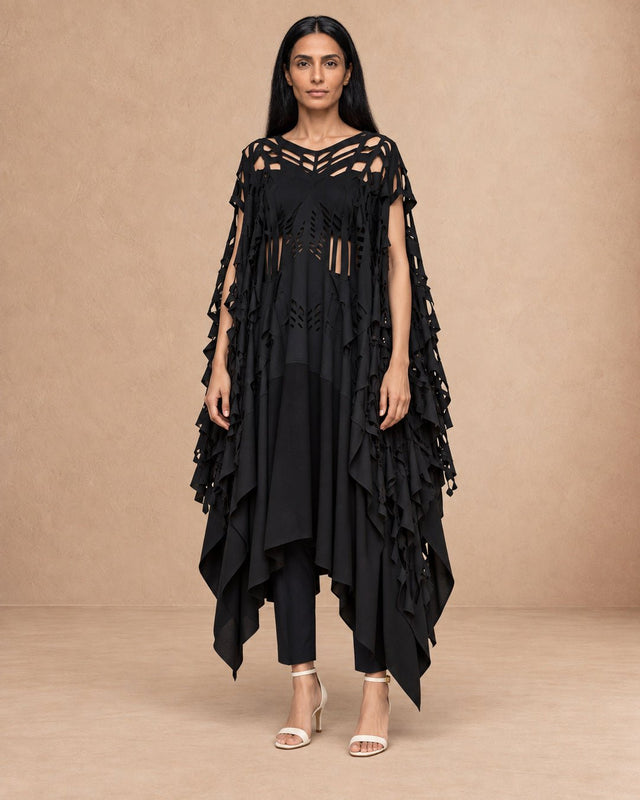 Okda Flexible Black Cut-Out Viscose Dress - Dress - Mizyana