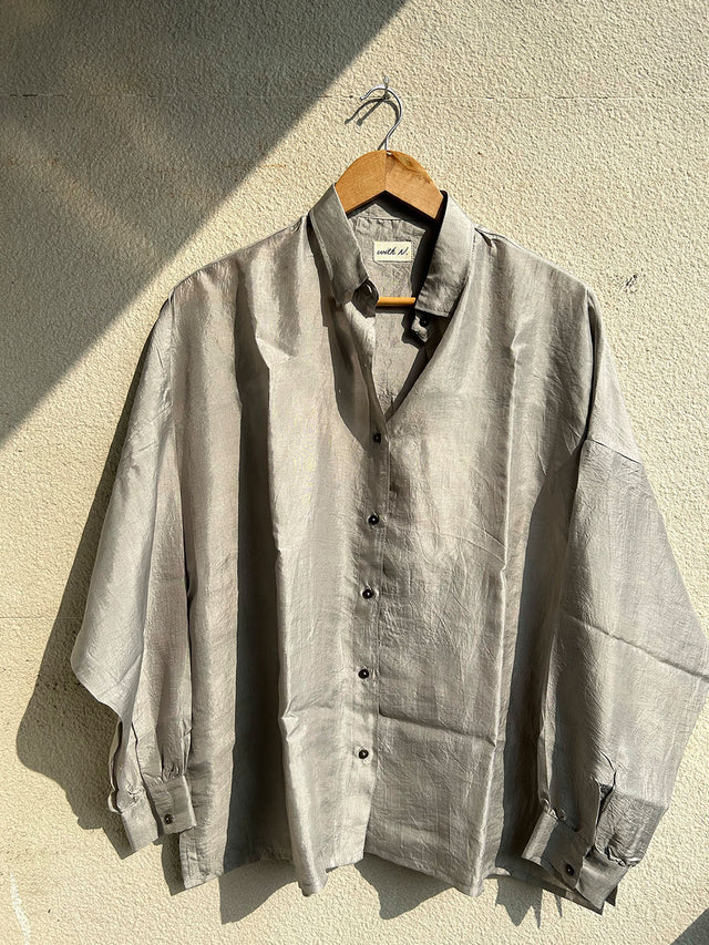 Oversized Silk Shirt - Shirt - Mizyana