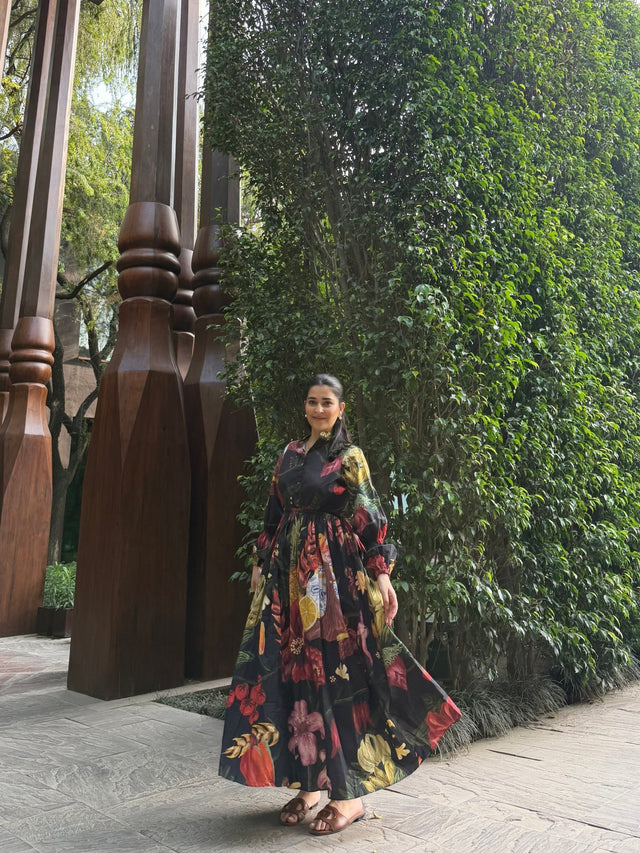 Petalia Dress in Sol Garden print (Midnight Black) - Dress - Mizyana