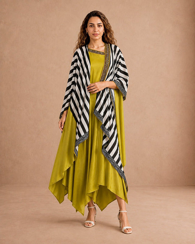 Pleated Dress & Cape Kaftan Set - Kaftan - Mizyana