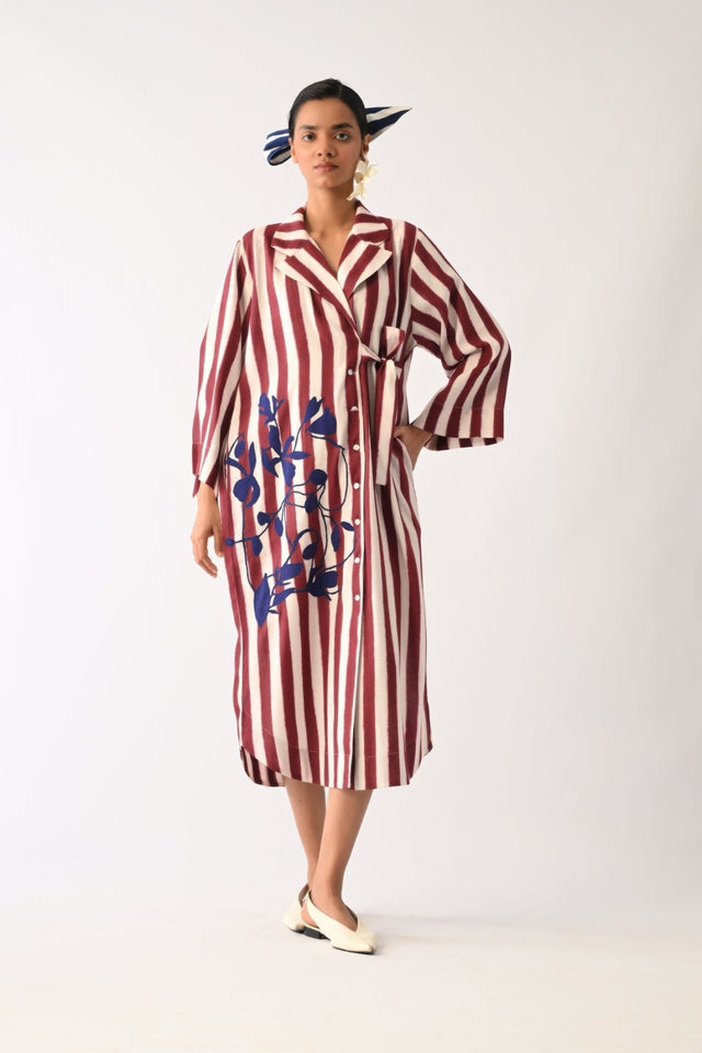 Revolt Bric Wrap Appliqué Dress - Dress - Mizyana