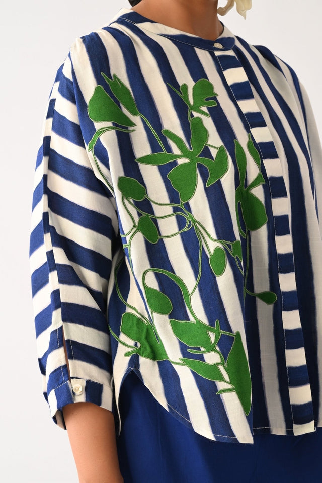 Revolt RB Rj Appliqué Top - Shirt - Mizyana
