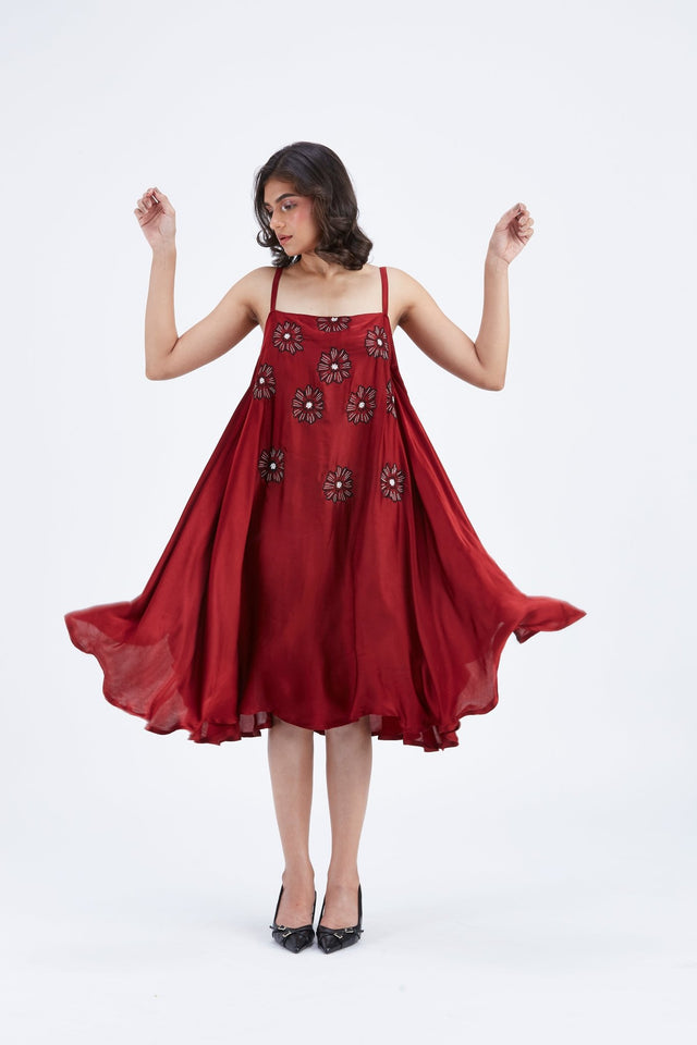Reya Red dress - Dress - Mizyana
