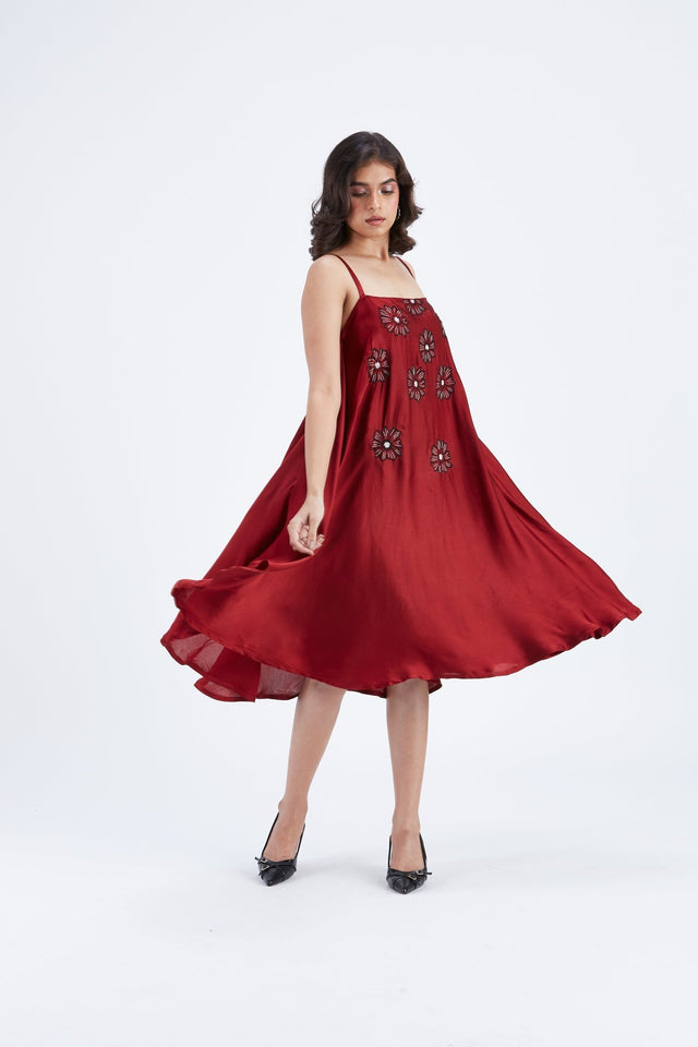 Reya Red dress - Dress - Mizyana