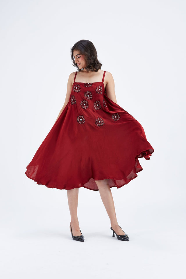 Reya Red dress - Dress - Mizyana