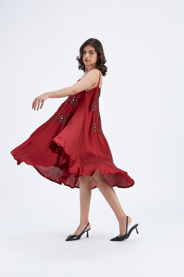Reya Red dress - Dress - Mizyana