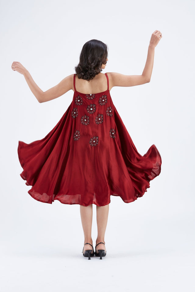 Reya Red dress - Dress - Mizyana