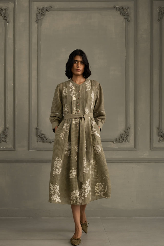 Sage Green Discharge Print Dress In Gauze Linen With Belt And Embroidery - Dress - Mizyana