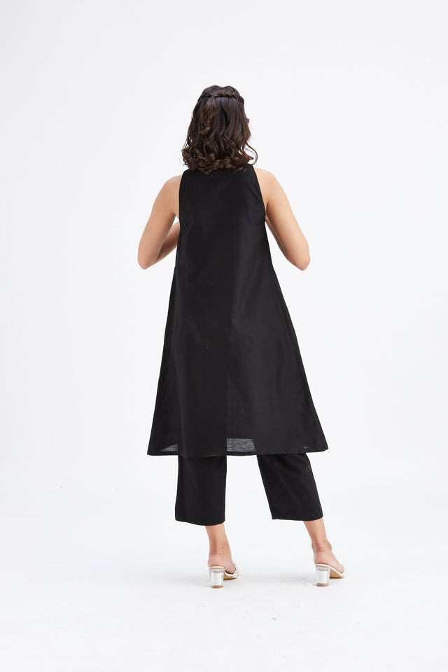 Sora Black kurta set - Two-Piece Set - Mizyana