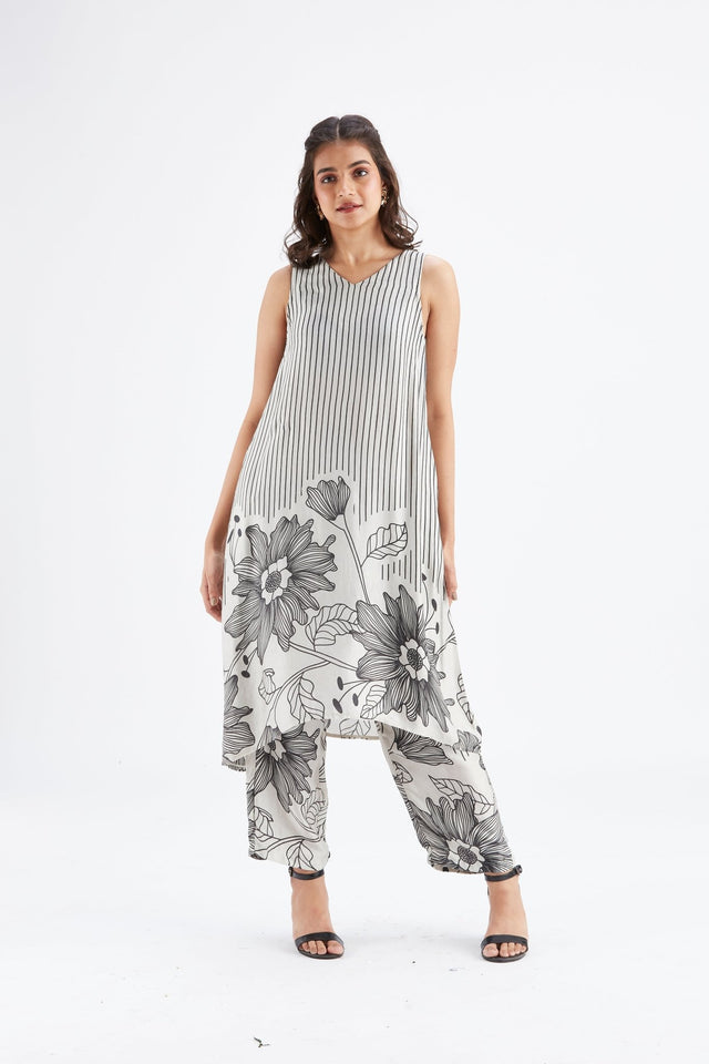 Sora White kurta set - Two-Piece Set - Mizyana