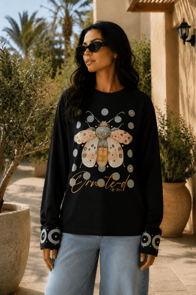 The Ornate Moth Tee - T-Shirt - Mizyana