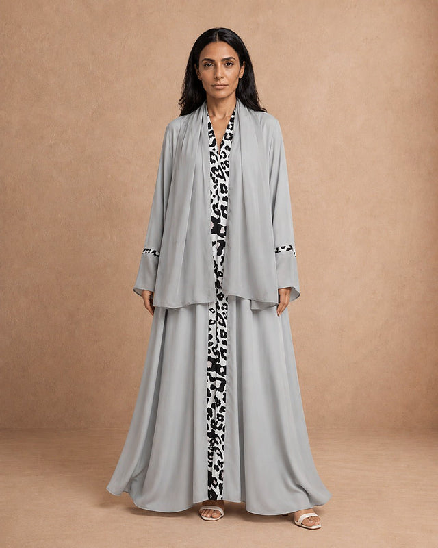 Tiger Print Panel Abaya Set - Abaya - Mizyana