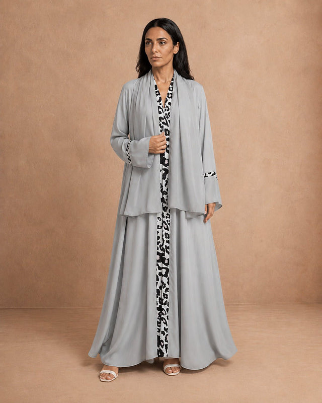 Tiger Print Panel Abaya Set - Abaya - Mizyana