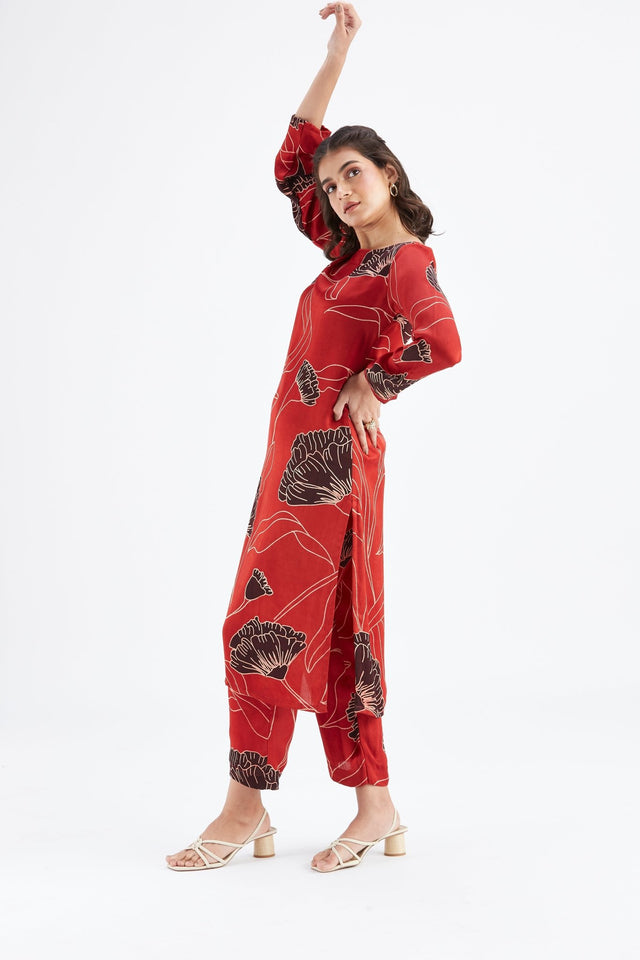 Yara Red kurta set - Two-Piece Set - Mizyana