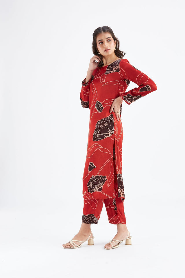 Yara Red kurta set - Two-Piece Set - Mizyana
