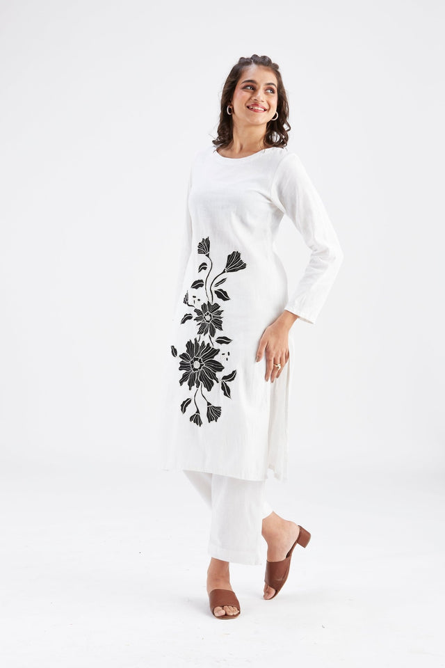 Yara White kurta set - Two-Piece Set - Mizyana